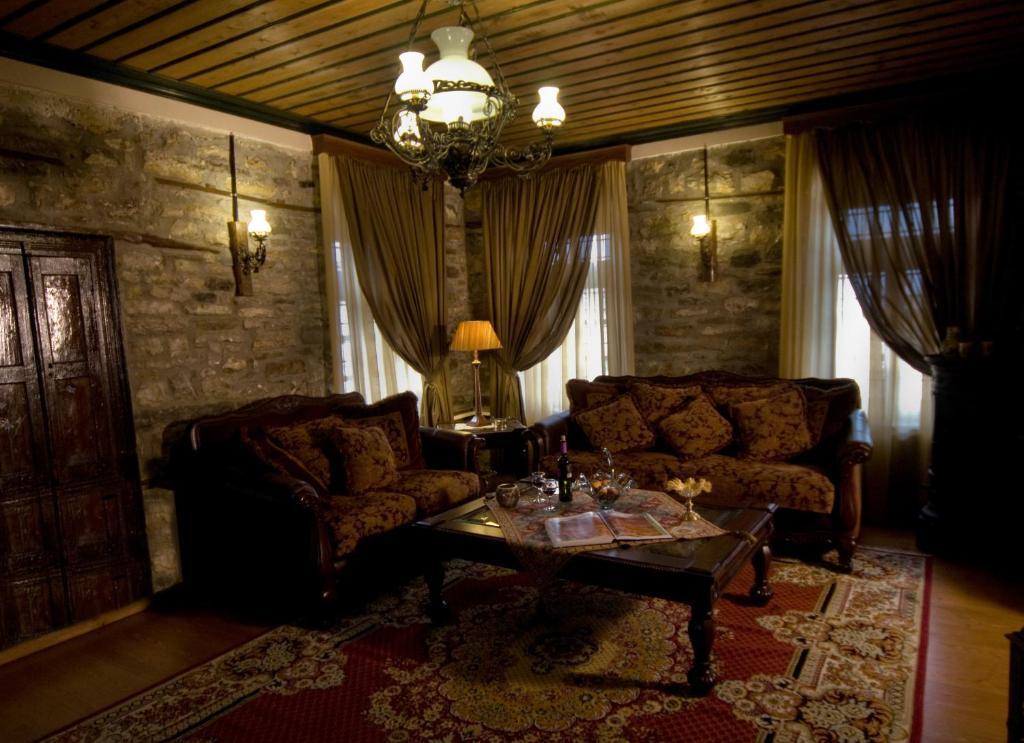 Archontiko Geki 1876 Hotel Papigko Luaran gambar